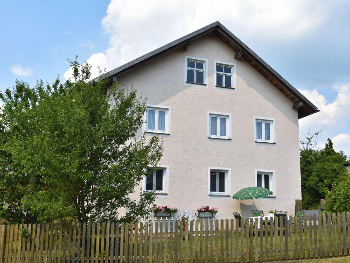 Holiday Home With Garden Near The Forest Arnschwang Esterno foto